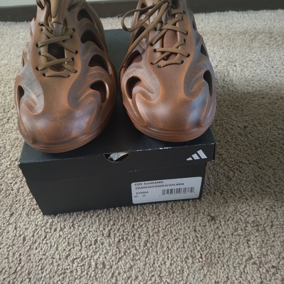 MEN SHOES - Picture 6 of 6